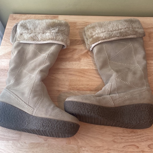 Steve Madden Suede Platform MICKI Tall Boots Knee high Geometric Stitch Detail - Picture 12 of 15